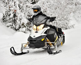 raid motoneige - Le sentier de neige