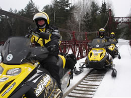 raid motoneige - Le sentier de neige